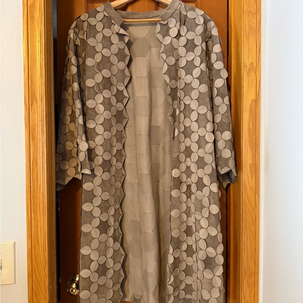 VINTAGE Oscar de la Renta leather applique overcoat